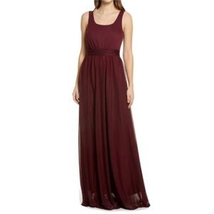 BIRDY GREY Jan Scoop Neck Column Gown In Cabernet NWT Size Small